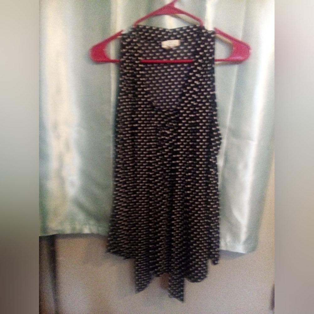 Top - Picture 3 of 3